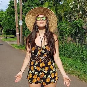 Meet your Posher, Aimee lee